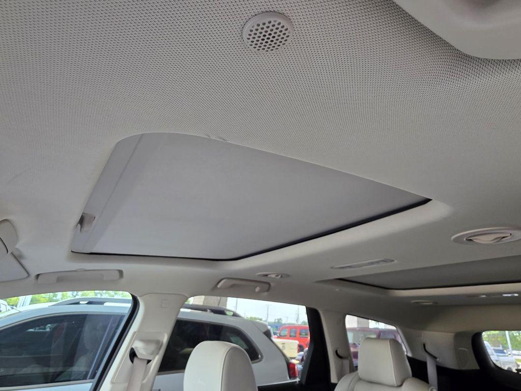 used 2022 Buick Enclave car, priced at $29,490