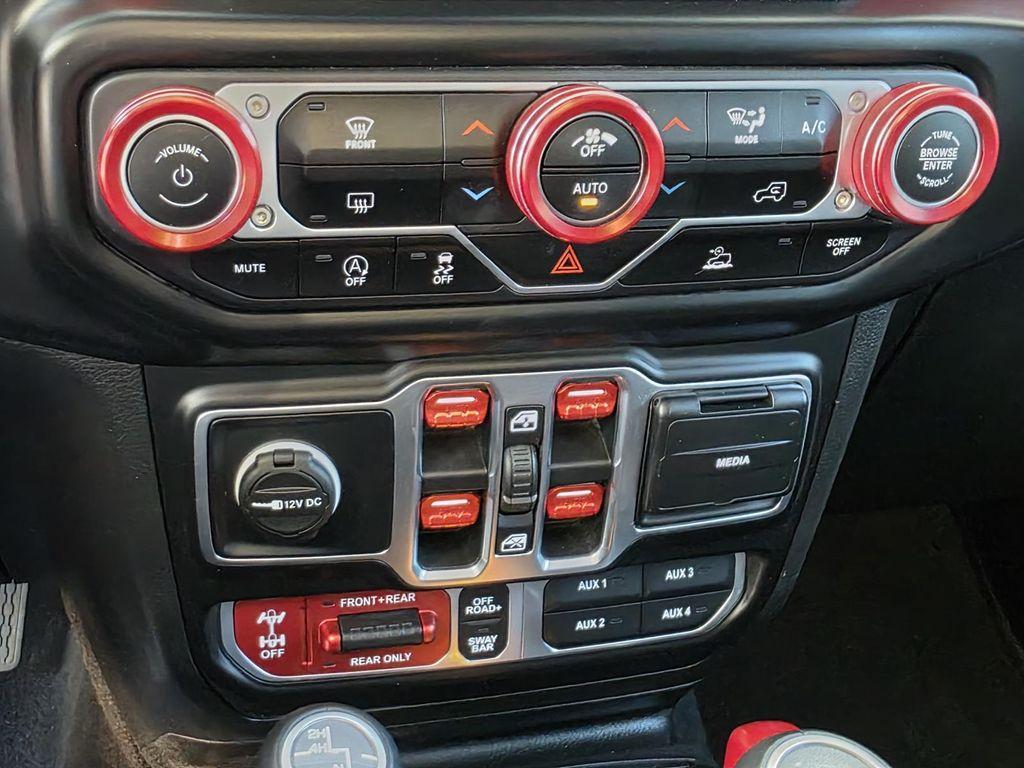 used 2021 Jeep Wrangler Unlimited car, priced at $32,990