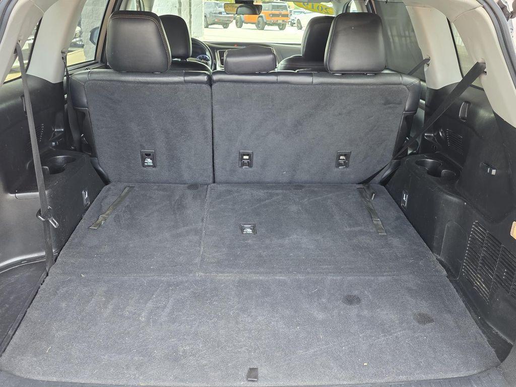 used 2019 Toyota Highlander car, priced at $22,590