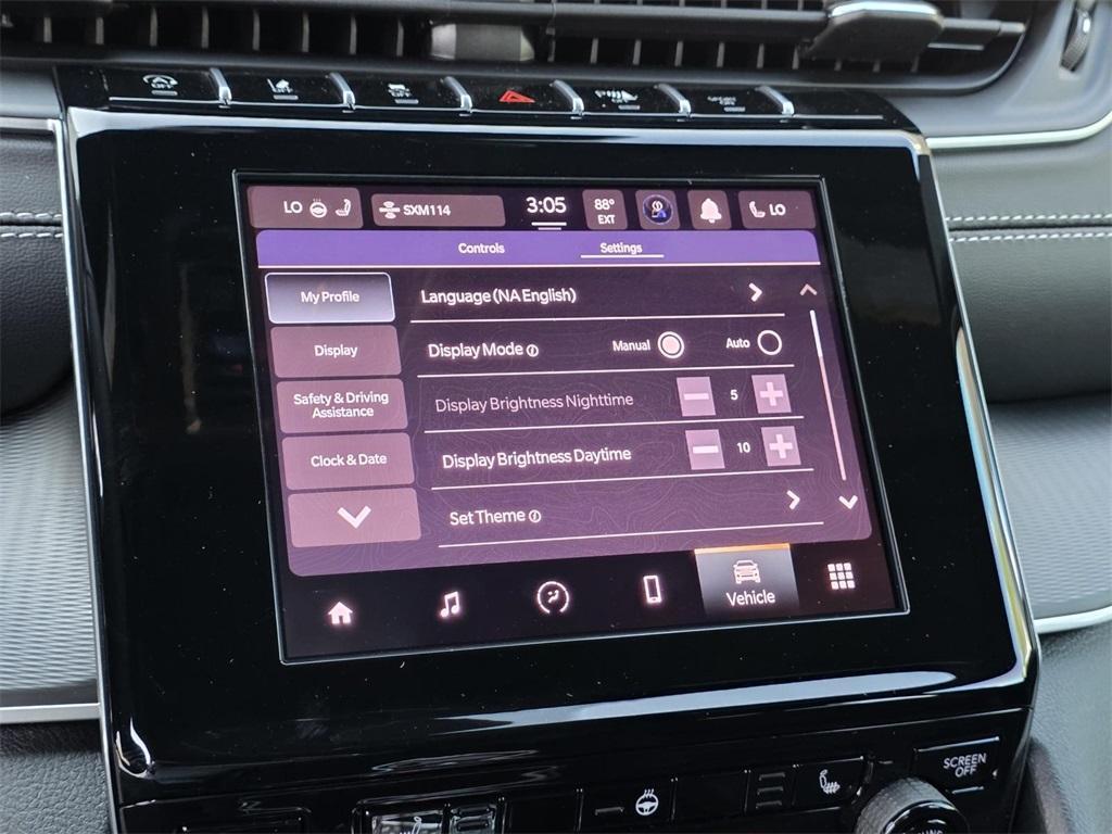 new 2025 Jeep Grand Cherokee car, priced at $41,757