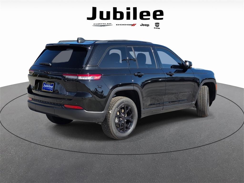 new 2025 Jeep Grand Cherokee car, priced at $42,757