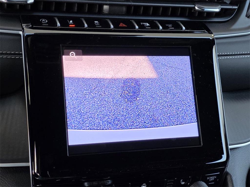 new 2025 Jeep Grand Cherokee car, priced at $40,120