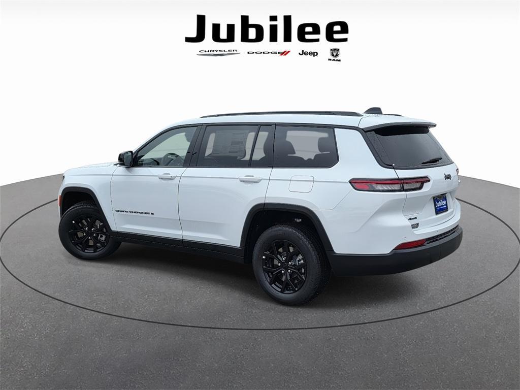 new 2025 Jeep Grand Cherokee L car, priced at $42,682