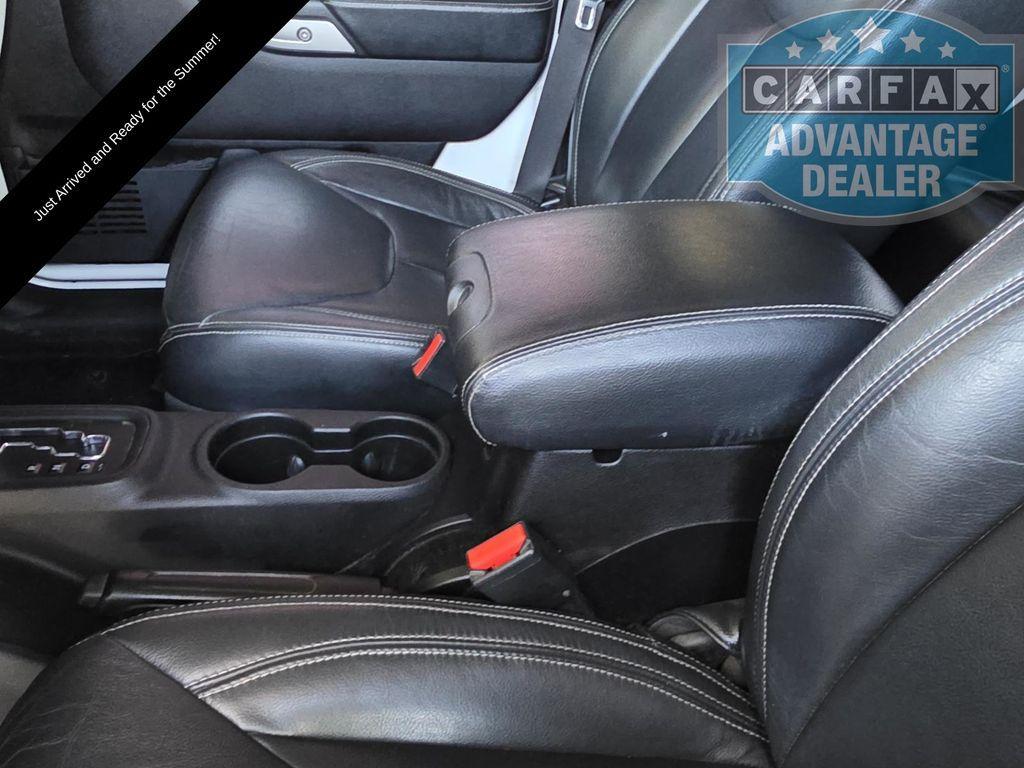 used 2015 Jeep Wrangler Unlimited car, priced at $21,990