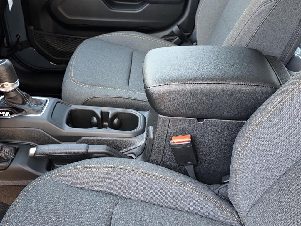 new 2026 Jeep Wrangler car, priced at $43,932