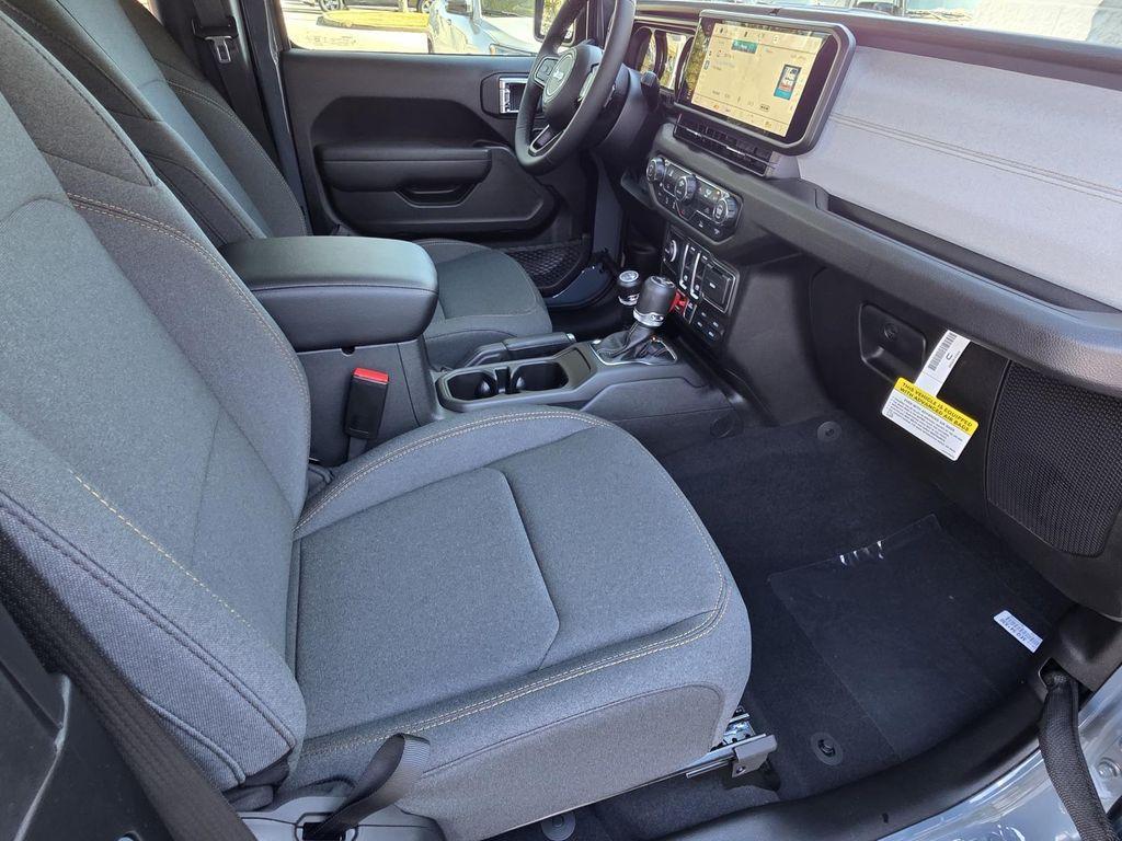 new 2026 Jeep Wrangler car, priced at $43,932