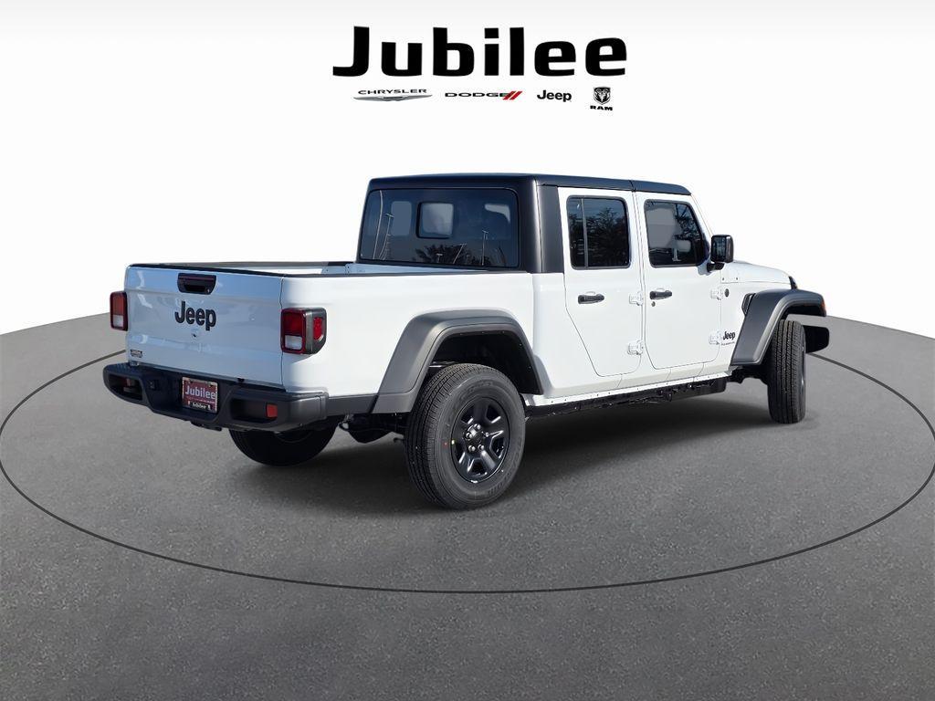 new 2026 Jeep Gladiator car, priced at $41,945