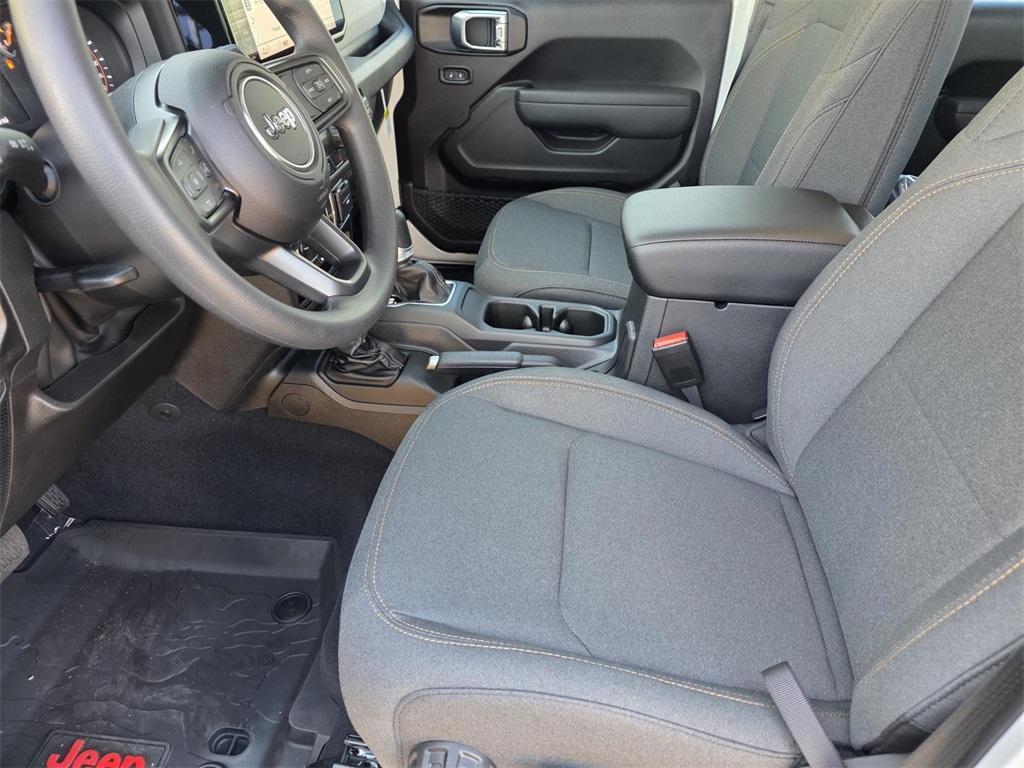 new 2026 Jeep Gladiator car, priced at $42,945