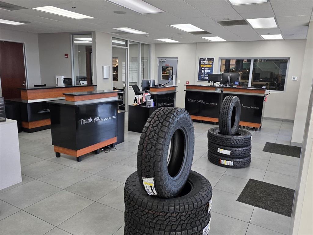 used 2024 Chevrolet Silverado 1500 car, priced at $31,488