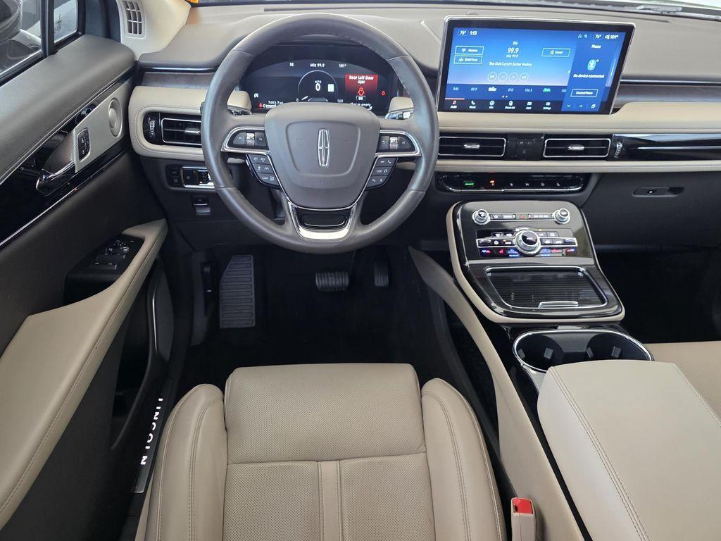 used 2023 Lincoln Nautilus car, priced at $41,389