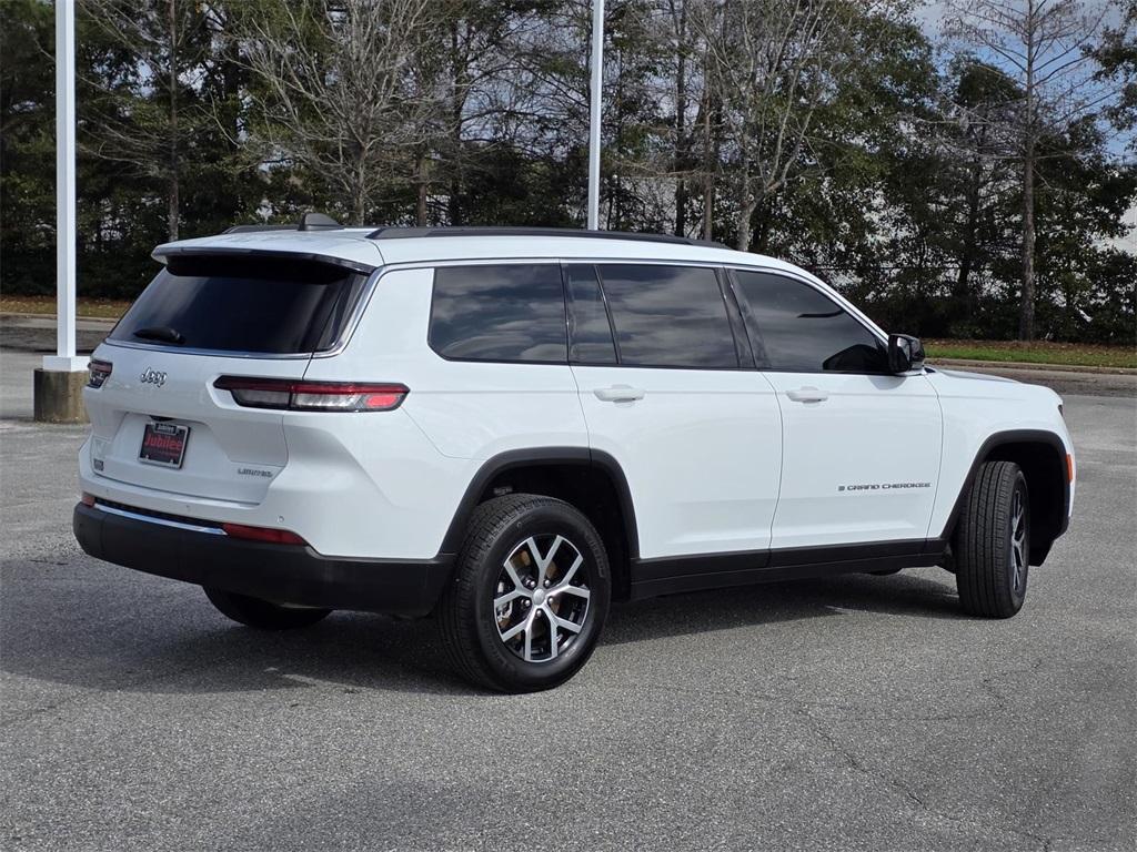 used 2025 Jeep Grand Cherokee L car, priced at $36,386