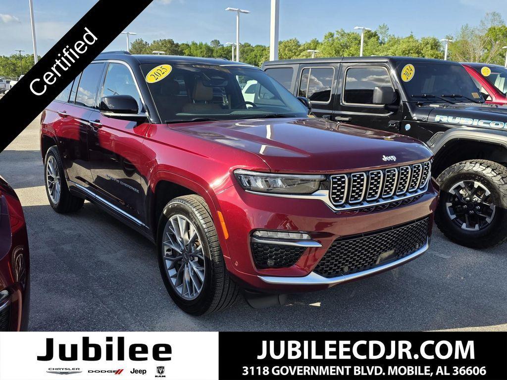 used 2025 Jeep Grand Cherokee car, priced at $51,990