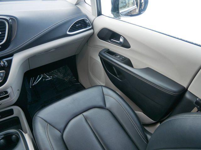 used 2024 Chrysler Pacifica Hybrid car, priced at $30,499