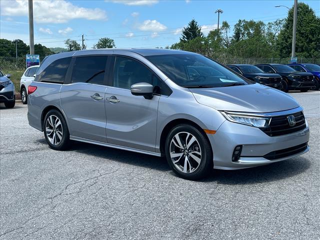 used 2023 Honda Odyssey car, priced at $35,903