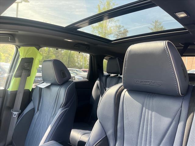 new 2026 Acura MDX car, priced at $77,300