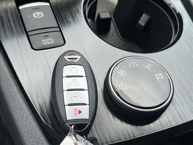 used 2022 Nissan Rogue car, priced at $22,915