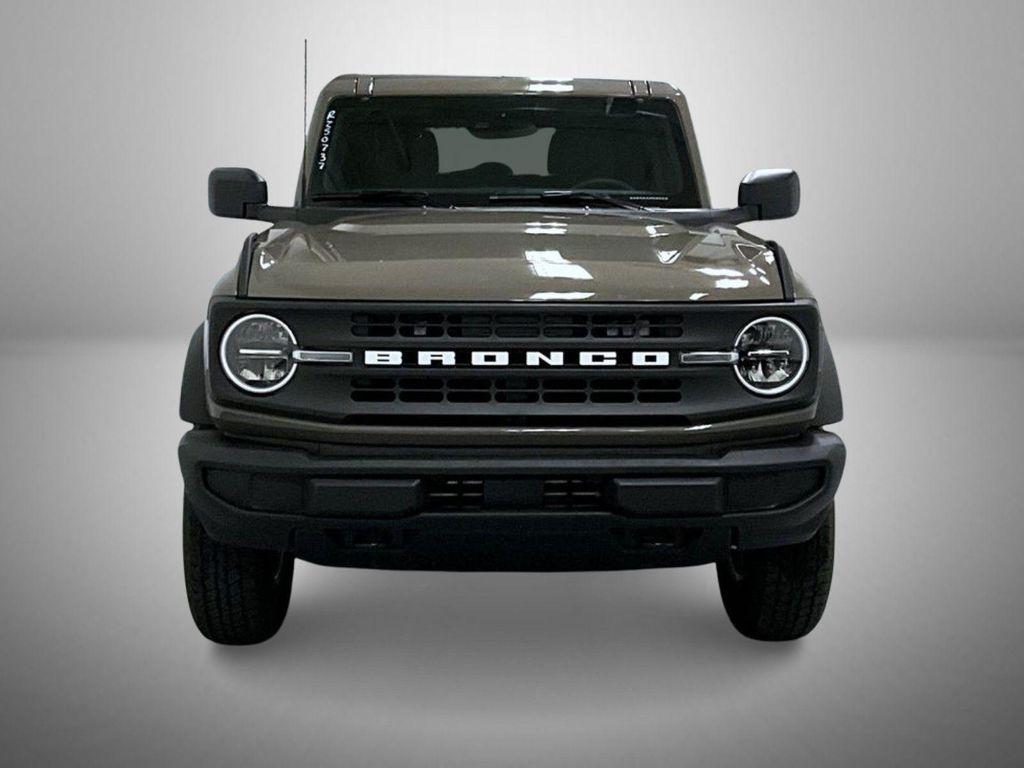new 2025 Ford Bronco car, priced at $42,989