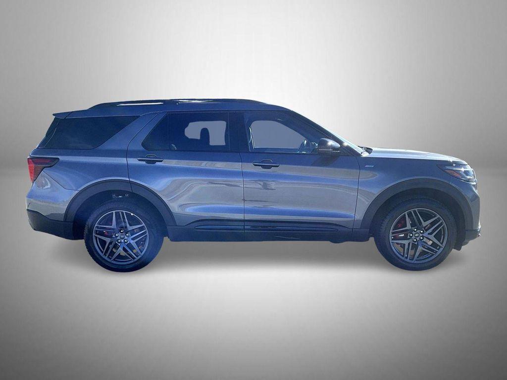 used 2025 Ford Explorer car, priced at $42,610
