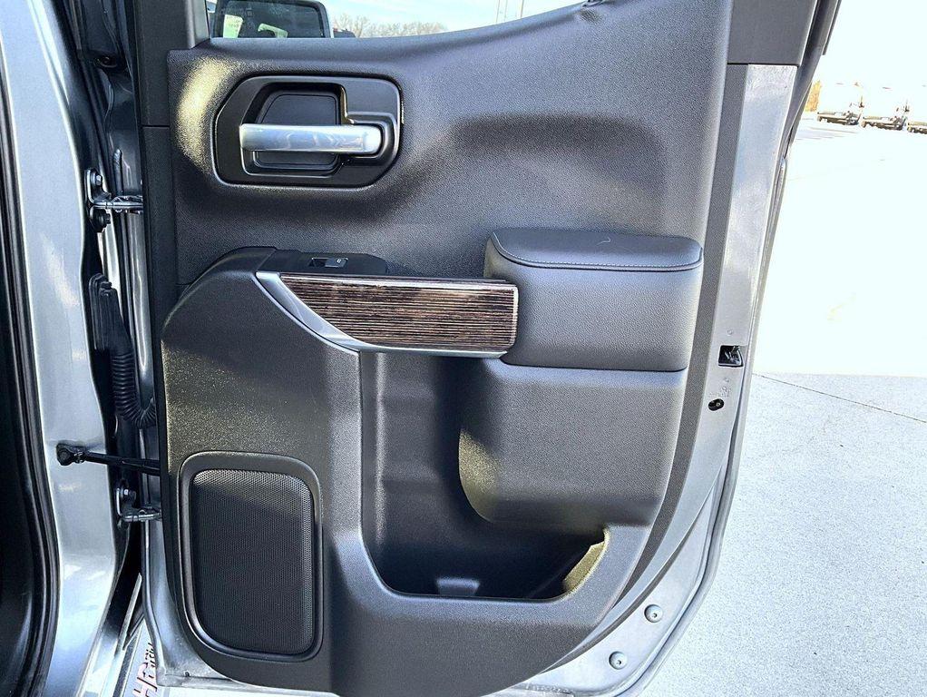 used 2021 GMC Sierra 1500 car, priced at $33,480