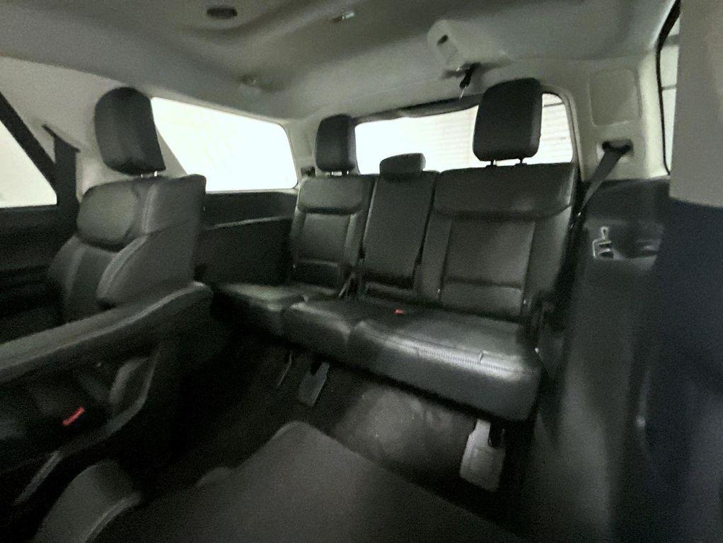 new 2025 Ford Expedition car, priced at $76,054