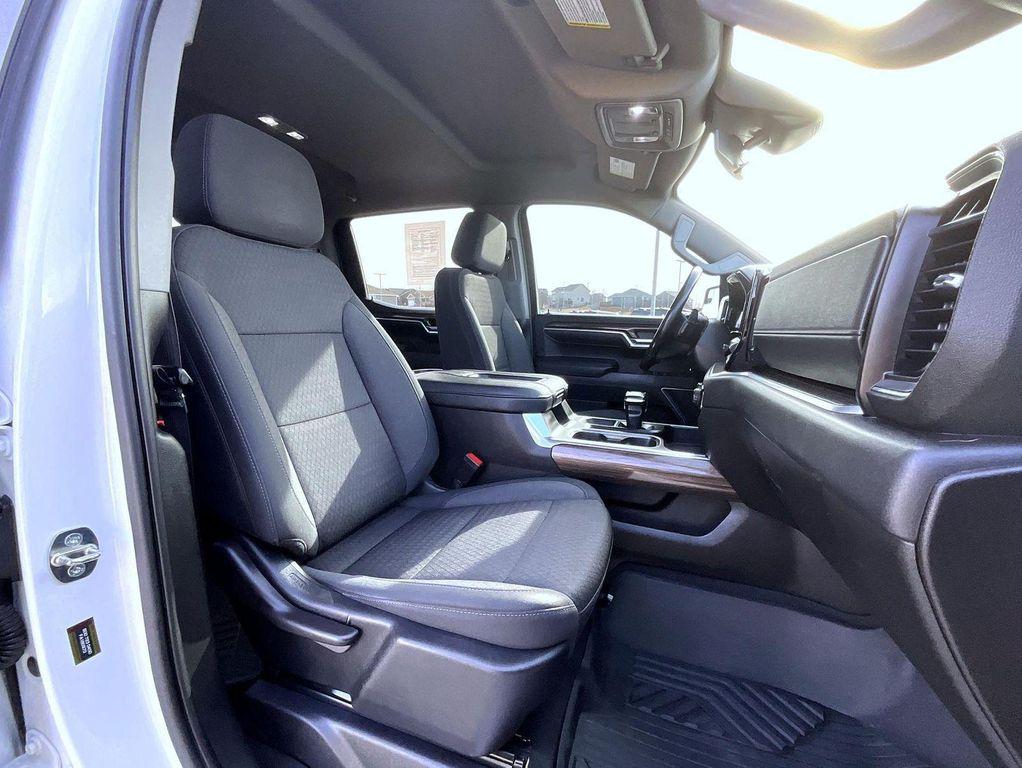 used 2022 Chevrolet Silverado 1500 car, priced at $33,945