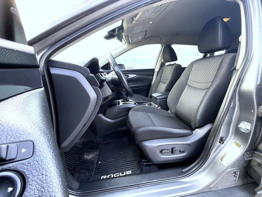 used 2020 Nissan Rogue car, priced at $13,440