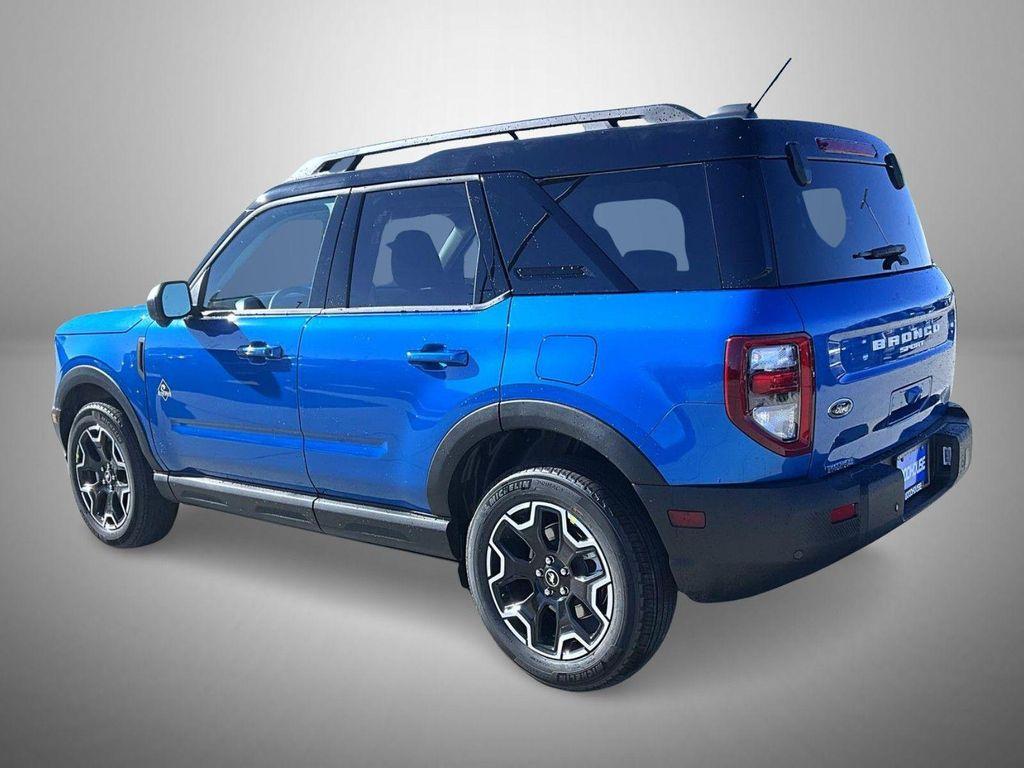 new 2025 Ford Bronco Sport car, priced at $37,674