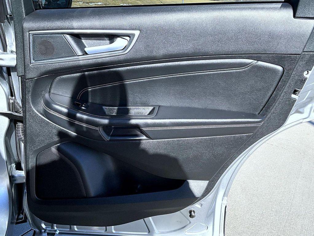 used 2024 Ford Edge car, priced at $23,345