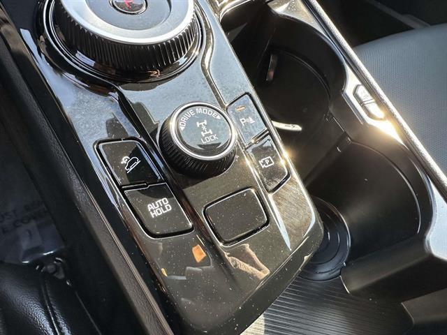 used 2023 Kia Sportage Hybrid car, priced at $27,399