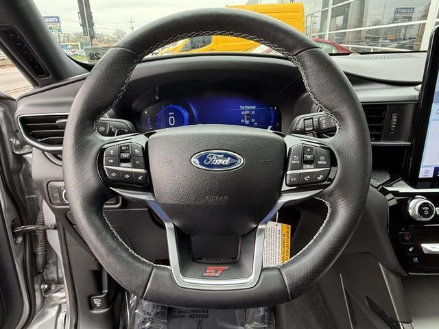 used 2022 Ford Explorer car, priced at $39,995
