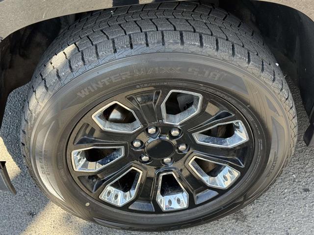 used 2018 GMC Yukon car, priced at $23,998