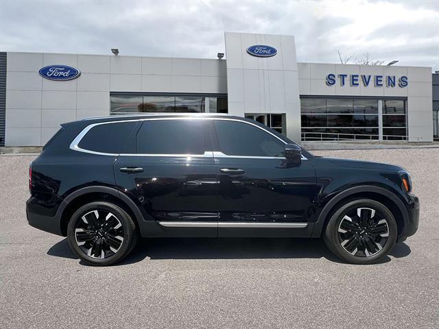 used 2023 Kia Telluride car, priced at $31,995
