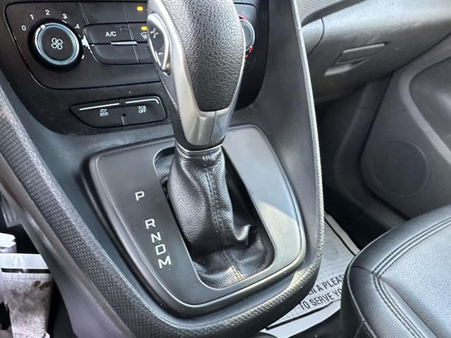 used 2023 Ford Transit Connect car, priced at $28,998