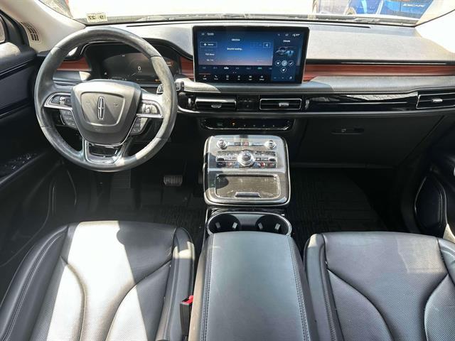 used 2022 Lincoln Nautilus car, priced at $28,995