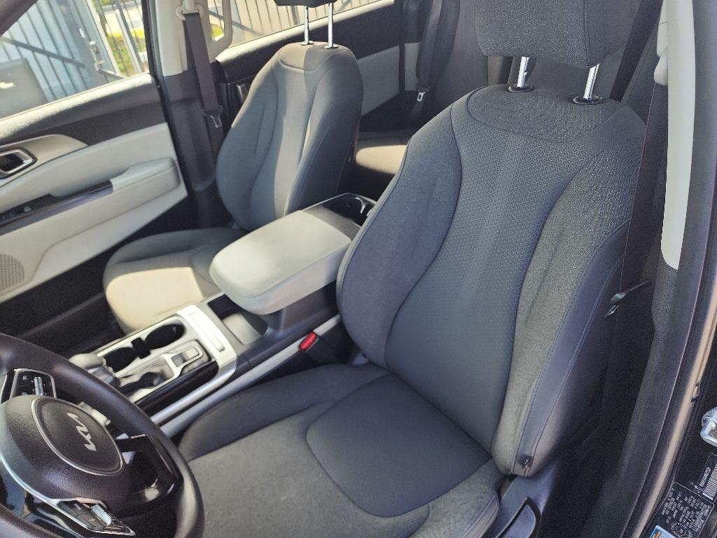 used 2022 Kia Carnival car, priced at $18,388