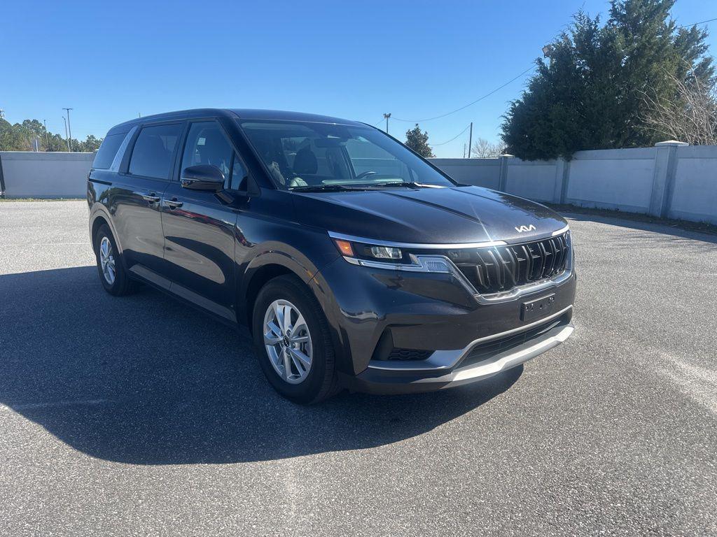 used 2024 Kia Carnival car, priced at $30,488