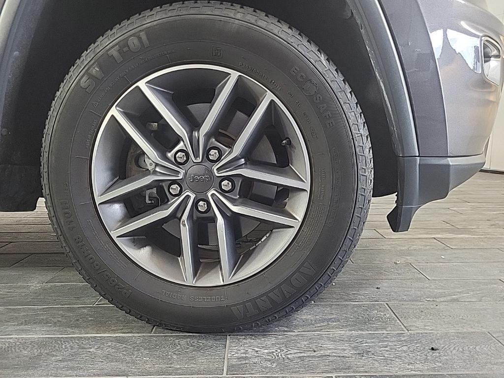 used 2021 Jeep Grand Cherokee car, priced at $16,988