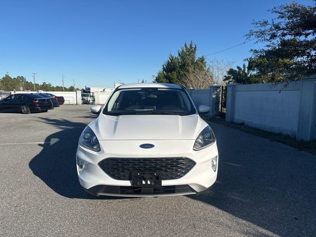 used 2022 Ford Escape car, priced at $13,994