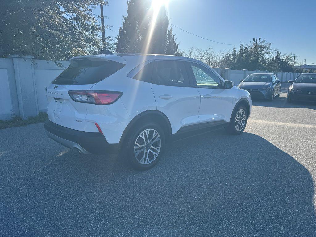 used 2022 Ford Escape car, priced at $13,994
