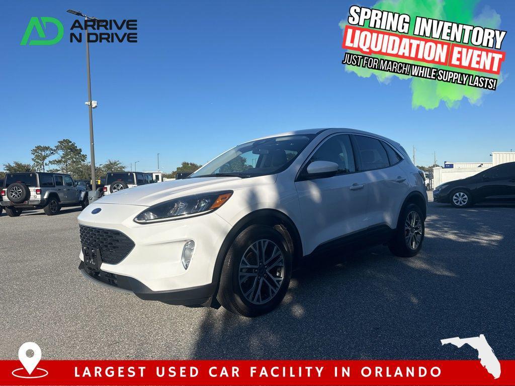 used 2022 Ford Escape car, priced at $13,994