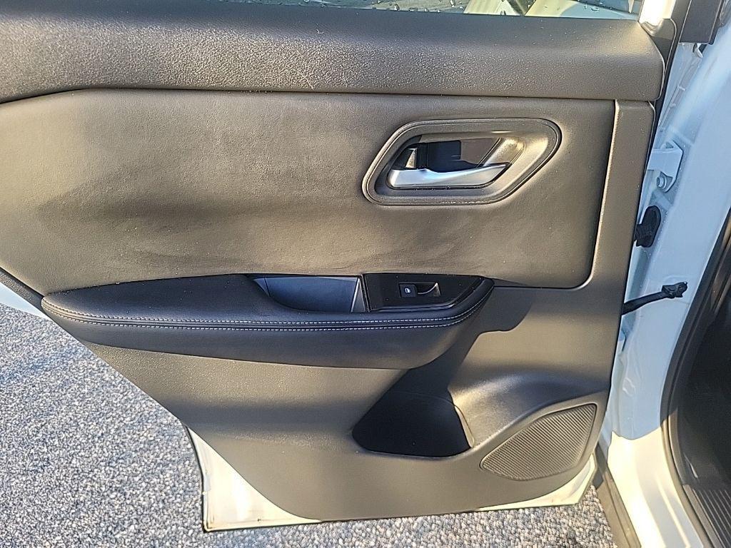 used 2026 Nissan Rogue car, priced at $23,998