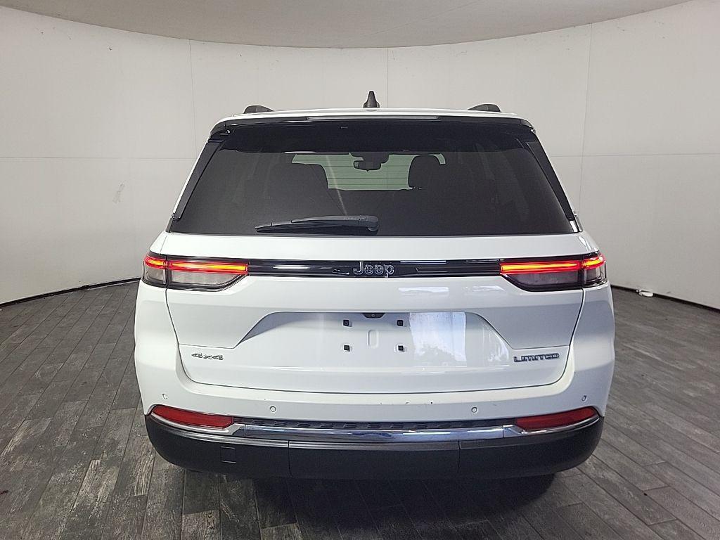 used 2023 Jeep Grand Cherokee car, priced at $22,988