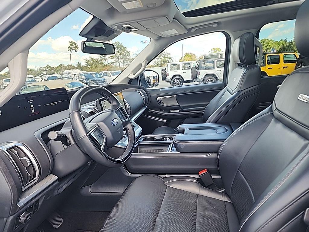 used 2025 Ford Expedition car, priced at $64,888
