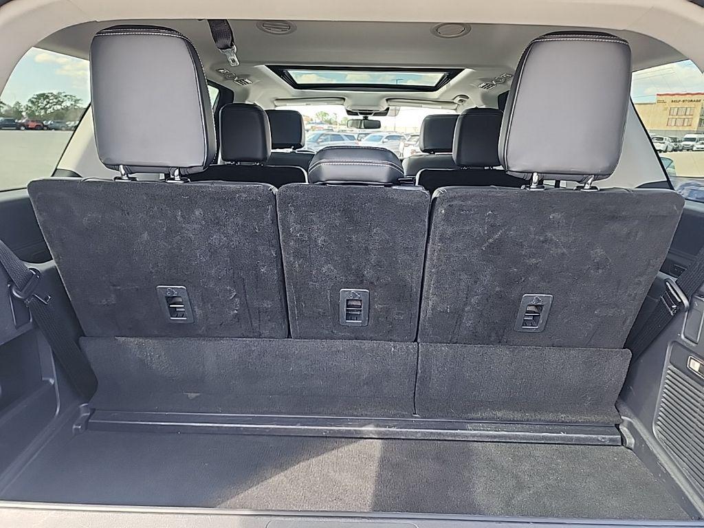 used 2025 Ford Expedition car, priced at $64,888