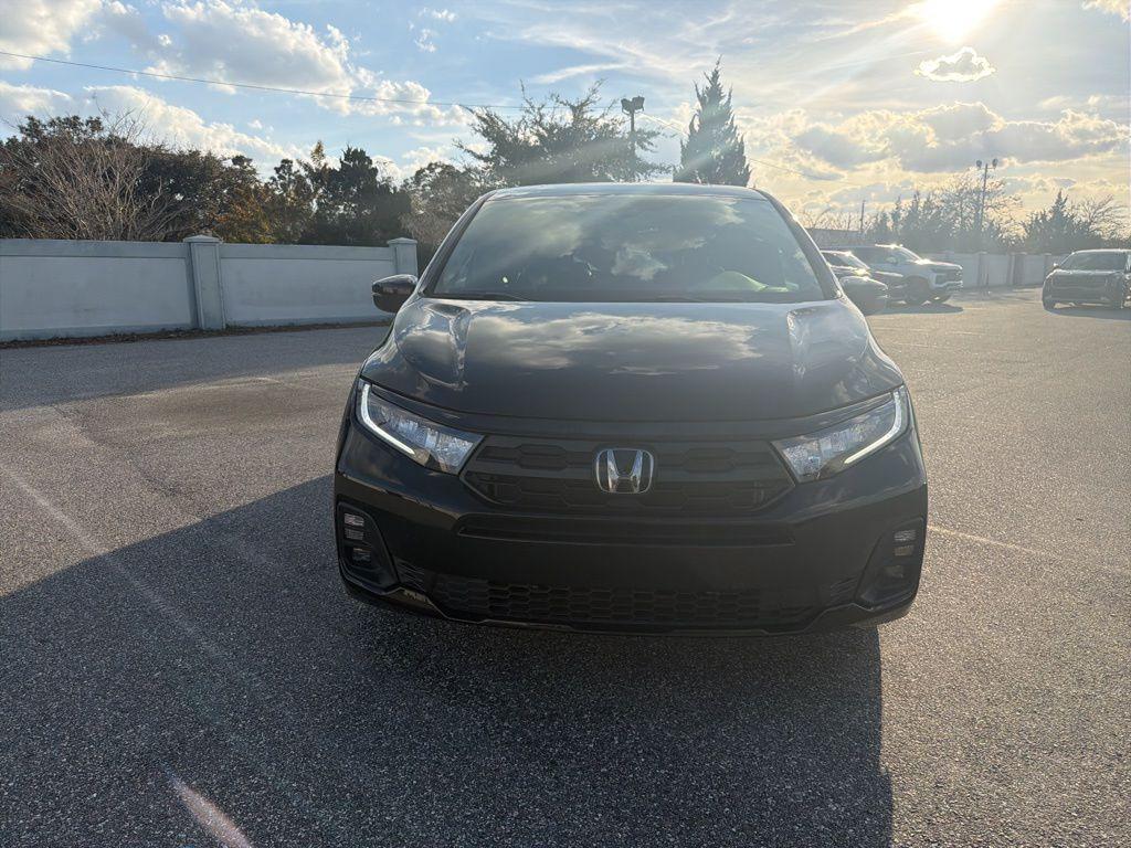 used 2025 Honda Odyssey car, priced at $34,994