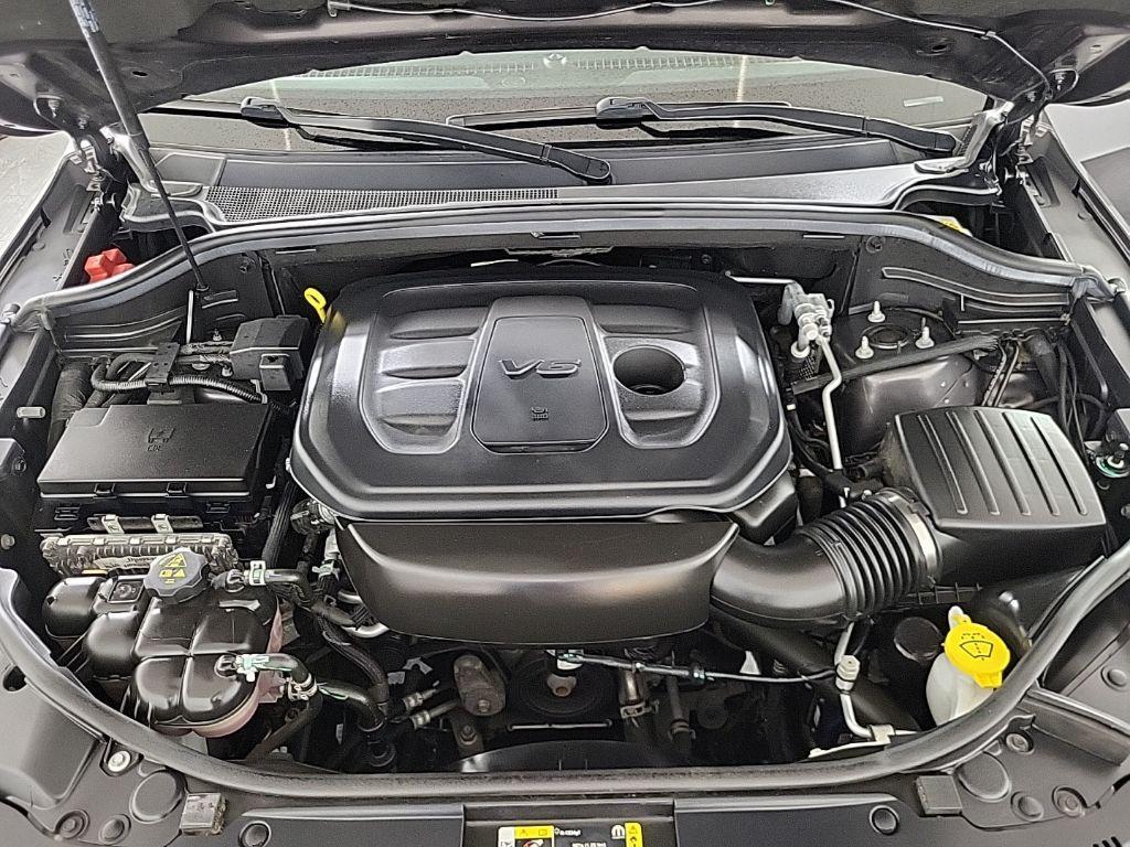 used 2021 Jeep Grand Cherokee car, priced at $15,988