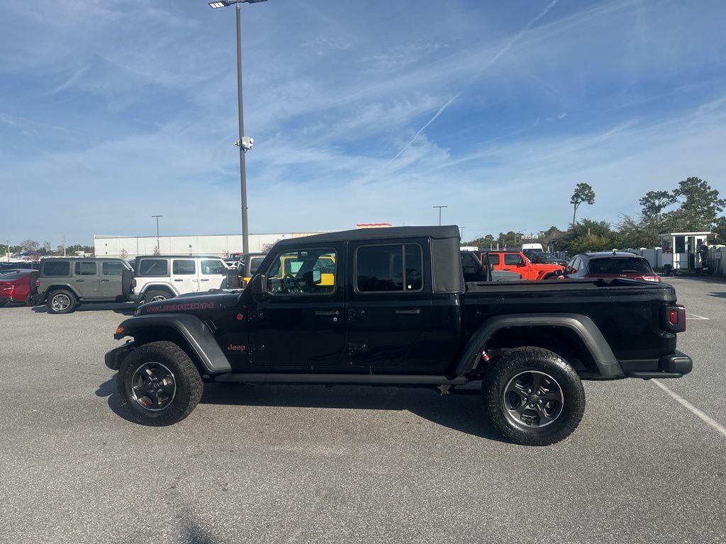used 2022 Jeep Gladiator car, priced at $28,523