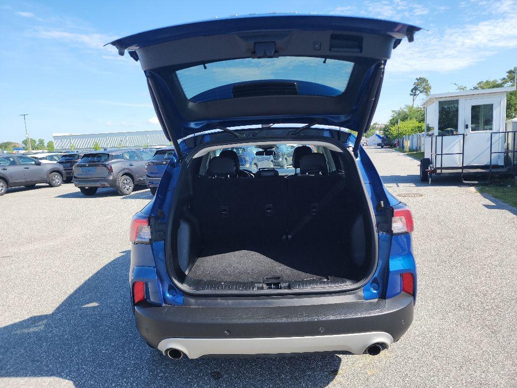 used 2022 Ford Escape car, priced at $13,788