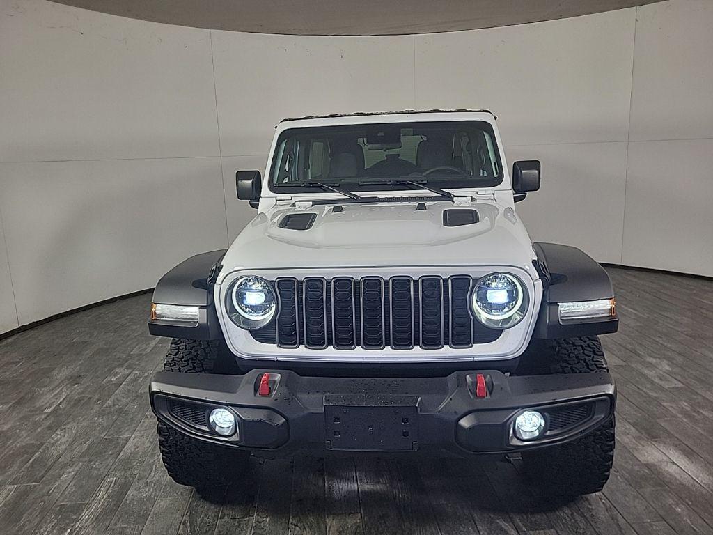used 2025 Jeep Wrangler car, priced at $39,888