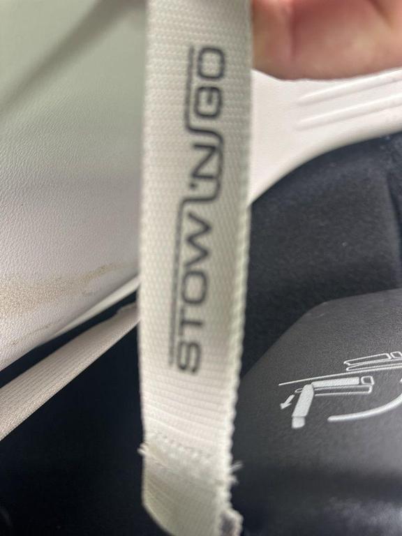 used 2024 Chrysler Pacifica car, priced at $28,888